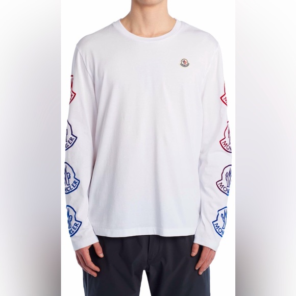 MONCLER Ombré Logo Long Sleeve Graphic Tee - Picture 2 of 13